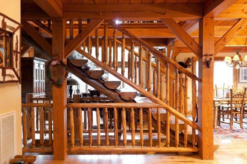 Drevené schody do druhého poschodia, fotografické možnosti