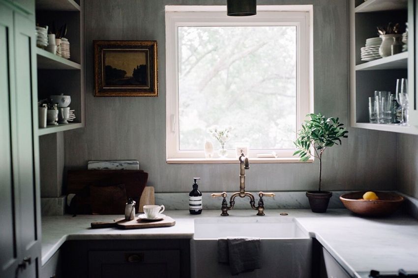Malá kuchynská konštrukcia 6 m²: fotografie najkrajších interiérov