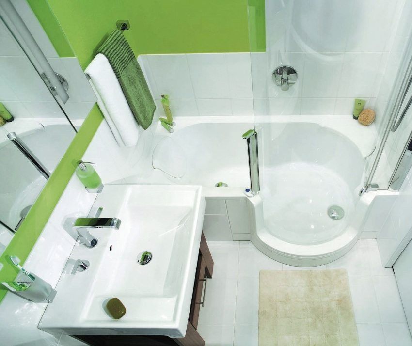 Foto opravy kúpeľne malej veľkosti: vytvorenie kúpeľne múdro