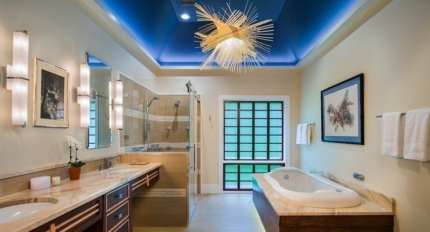 Strop v kúpeľni: ako si vybrať materiál pre jeho dizajn