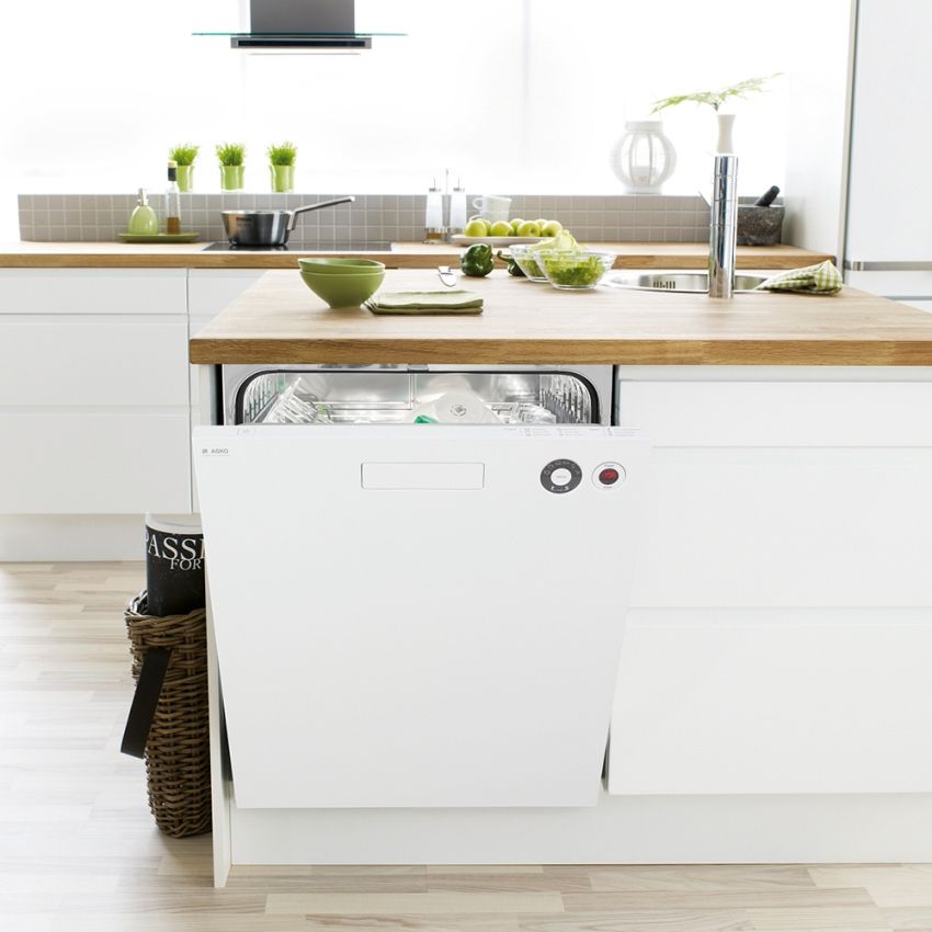 Veľkosti umývačky riadu: voľne stojace, kompaktné a zapustené modely