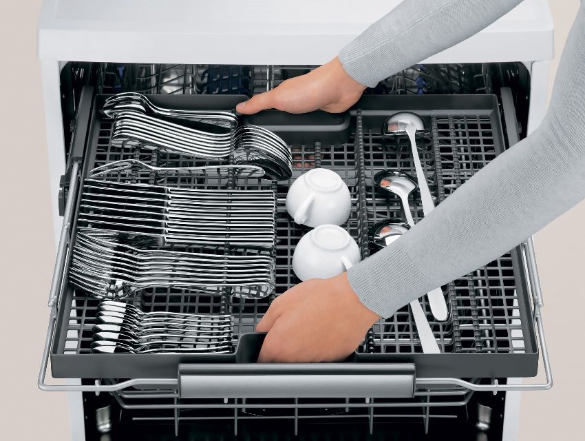 Hodnotenie v umývačke riadu: recenzia najlepších zariadení od populárnych značiek