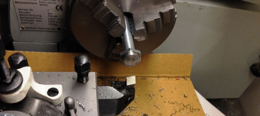 Nástroje na rezanie kovov pre sústruh: detailná charakteristika nástroja