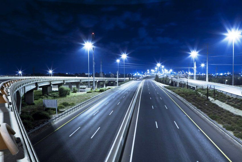 LED reflektory pre pouličné osvetlenie: bezpečný život v jasných lúčoch