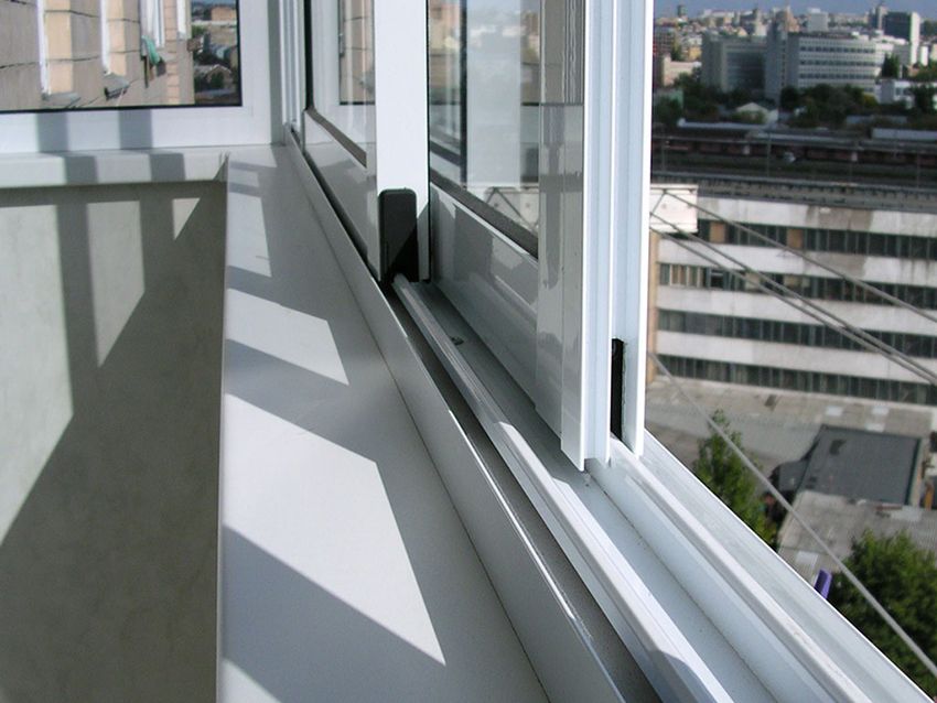 Montáž plastových okien do tehlových, panelových a drevených domov