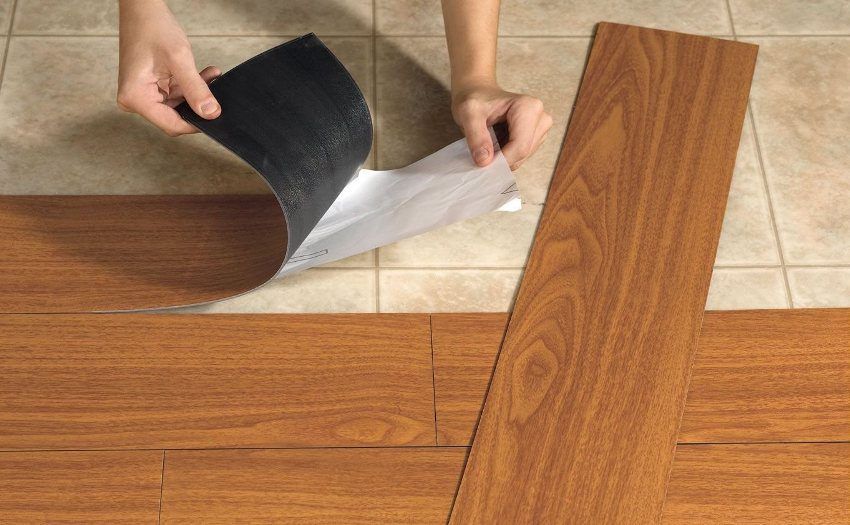 Vinylové podlahy: klady a zápory, vlastnosti konštrukcie, tipy na pokládku a starostlivosť
